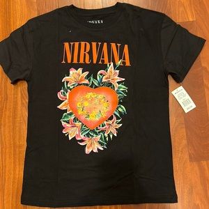 NWT Nirvana women’s T-shirt Black L